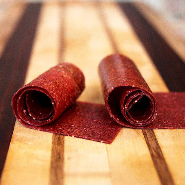 1444365198 homemade strawberry fruit leather