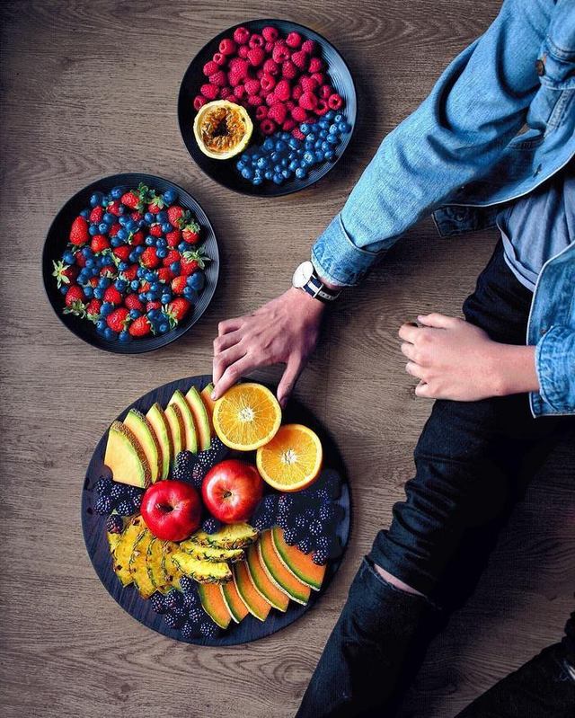 1505586755 vegan colorful food arrangements jose naturallyjo 72 59b0eea51dcb5  700