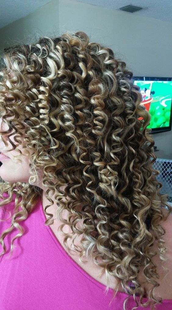 1505713819 highlighted pencil curls
