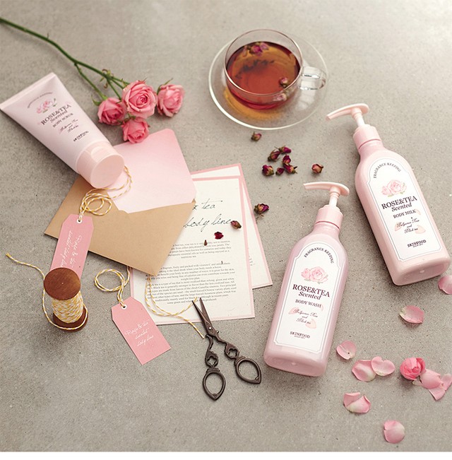 ( สกินแคร์ : ครีมทาผิว , โลชั่นน้ำหอม )  เซต Skinfood Rose & Tea Scented for Body  