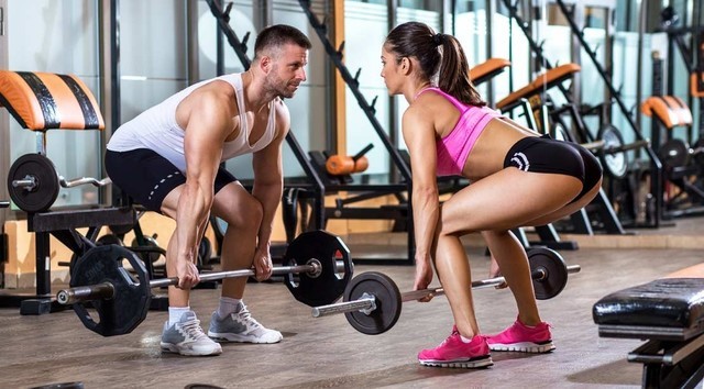 1506076510 couple working out together