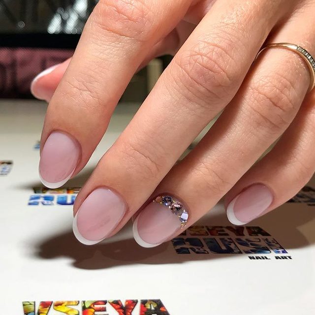 1507181588 elegant french manicure designs short oval nails nude pink base white tips rhinestones