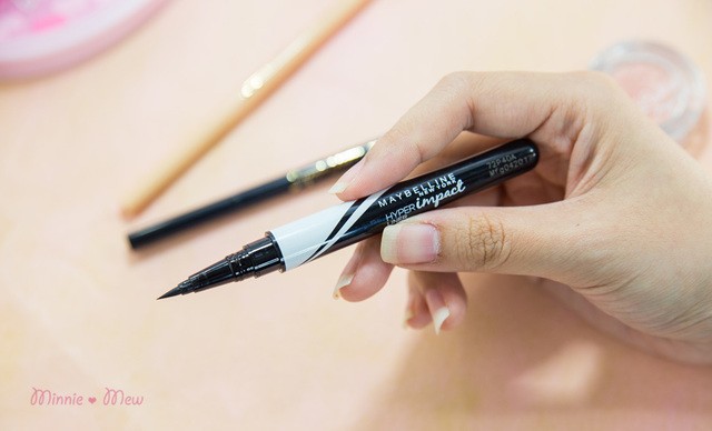 1507474879 eyeliner 03
