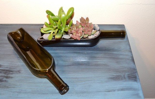 1507532360 succulent wine bottleplanter 11