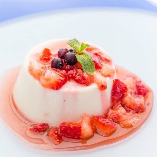 https://image.sistacafe.com/images/uploads/content_image/image/46387/1444799545-1434532258-Tofu-Pudding-III.jpg