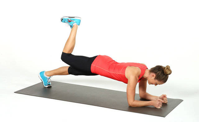 https://image.sistacafe.com/images/uploads/content_image/image/47186/1444970607-Elbow-Plank-Donkey-Kick.jpg