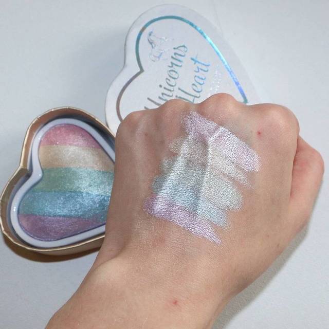 1510086594 i heart makeup i heart makeup unicorns heart