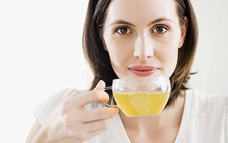 https://image.sistacafe.com/images/uploads/content_image/image/48314/1445311378-women-drink-green-tea.jpg