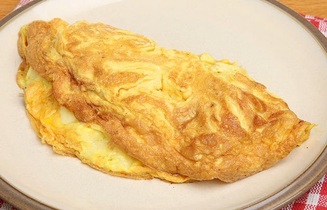 1510320312 top 5 must try egg omelet recipes