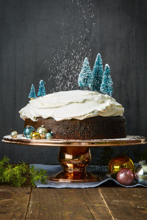 1510815709 gallery 1479308193 ghk120116ykgingerbread cake