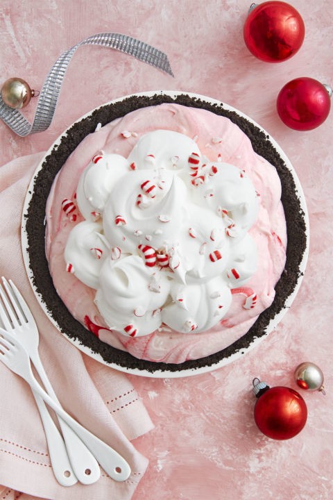 1510815818 gallery 1478899531 christmas desserts peppermint icebox cake 126
