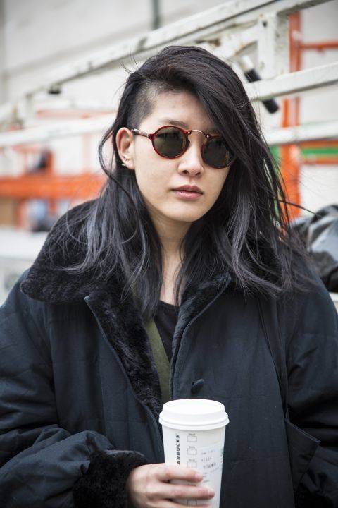 https://image.sistacafe.com/images/uploads/content_image/image/48918/1445422945-mcx-hair-ss-nyfw-2--8-fox-copy.jpg