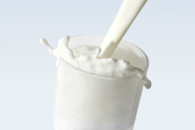 https://image.sistacafe.com/images/uploads/content_image/image/4933/1432096708-milk-1200-cup.jpg