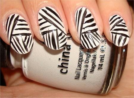 https://image.sistacafe.com/images/uploads/content_image/image/49754/1445606137-Mummy-Nail-Art-Tutorial-Step-2.jpg