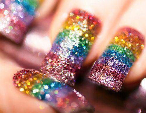 https://image.sistacafe.com/images/uploads/content_image/image/50254/1445835771-sparkle_rainbow_nails-3808.jpg