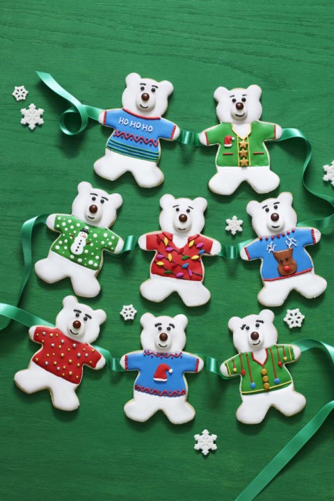 1512625691 gallery 1511294990 polar bear sugar cookies wdy 1217