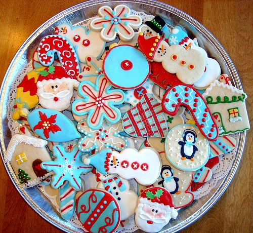 1512955628 christmas cookies cute food holidays penguin favim com 109870