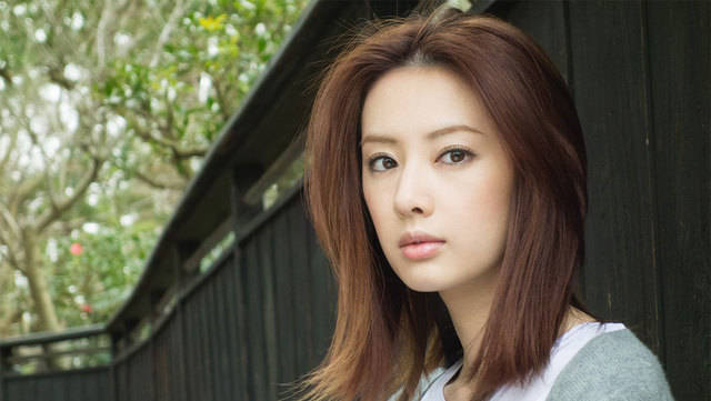 https://image.sistacafe.com/images/uploads/content_image/image/51167/1446009875-keiko-kitagawa-sony-cybershot-6.jpg