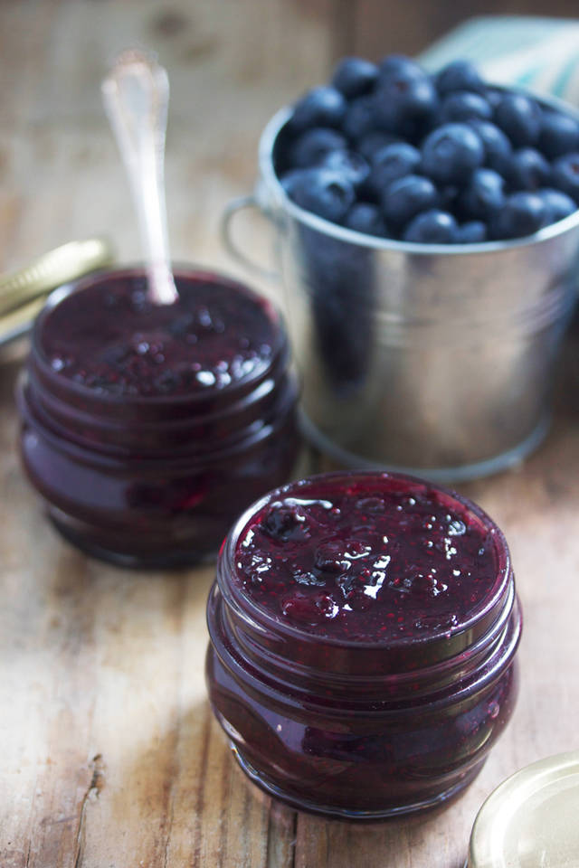 https://image.sistacafe.com/images/uploads/content_image/image/51216/1446018650-Easyblueberryjam.jpg