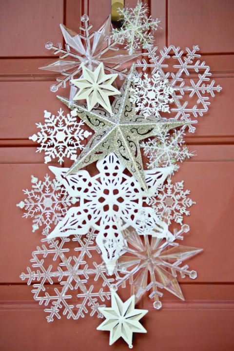 1513411144 snowflake door hanger