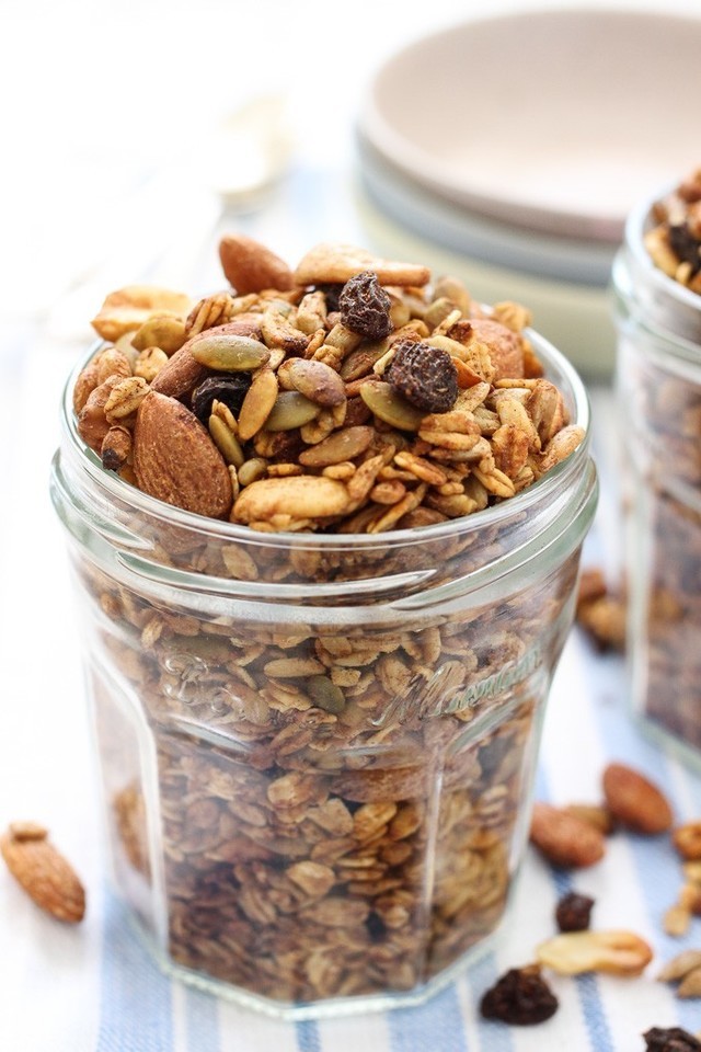 1514100587 homemade sugar free granola recipe