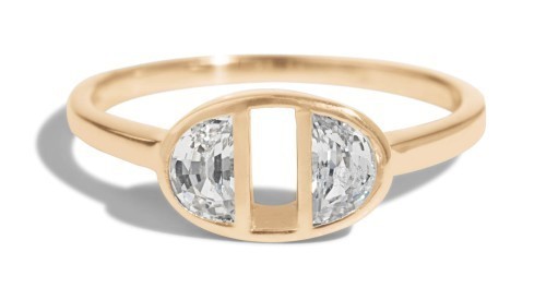 1514797710 half moon ring 18y 1 web2