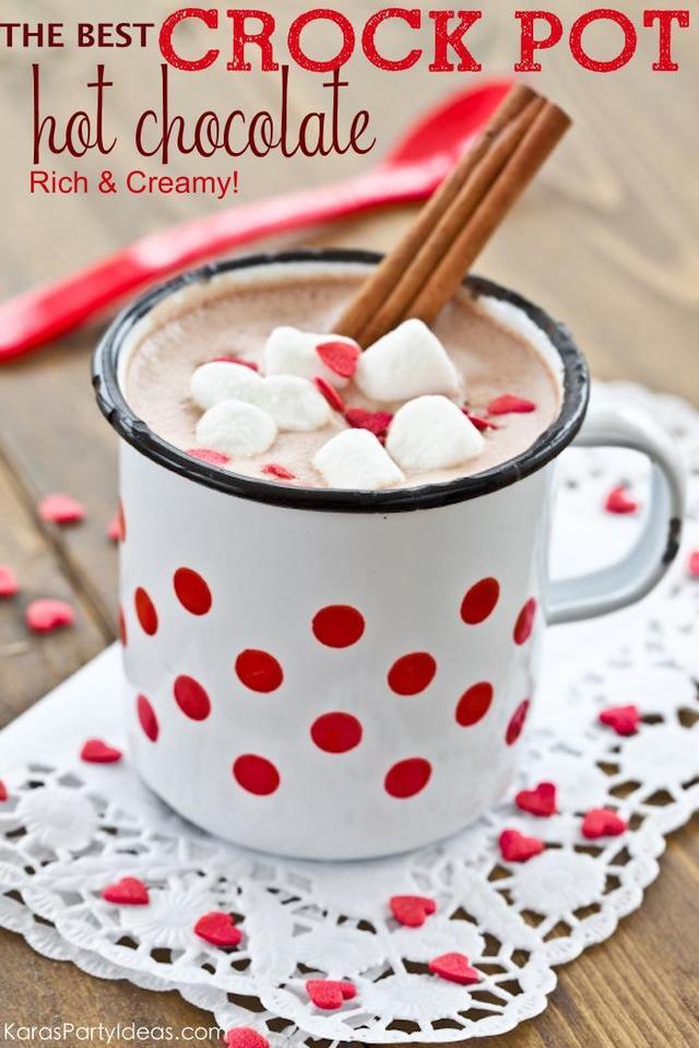 1514839328 the best crock pot slow cooker hot chocolate recipe rich and creamy via karas party ideas karaspartyideas.com 