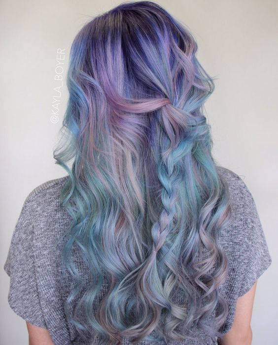 1515064103 11 pastel green hair with lavender balayage