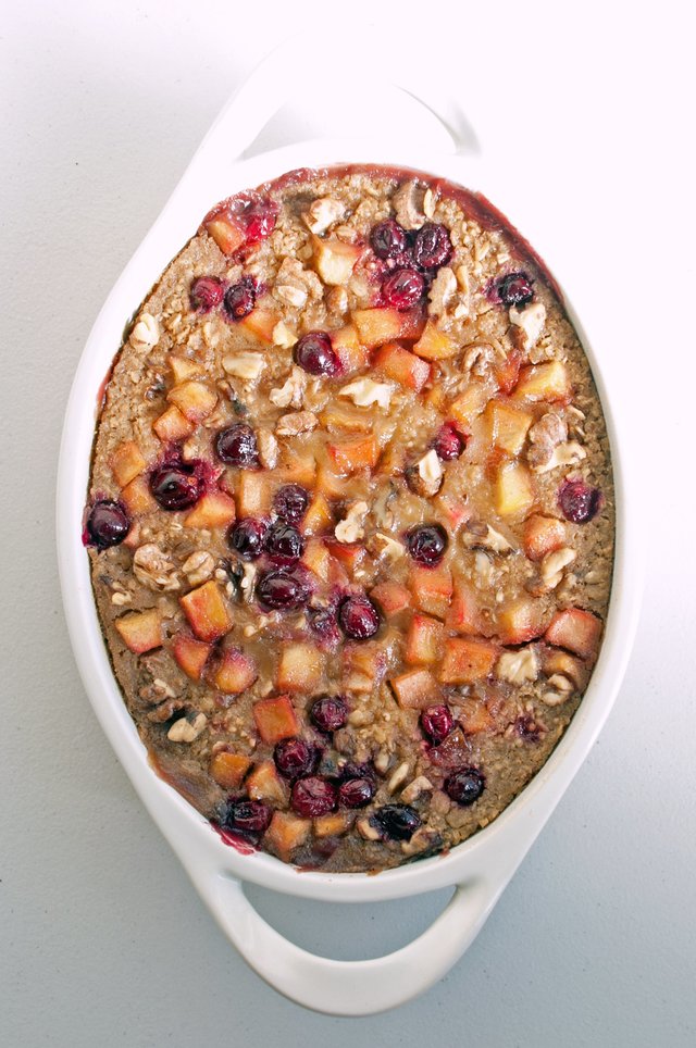 1515306522 9736d500df86306b cranberry apple baked oatmeal large