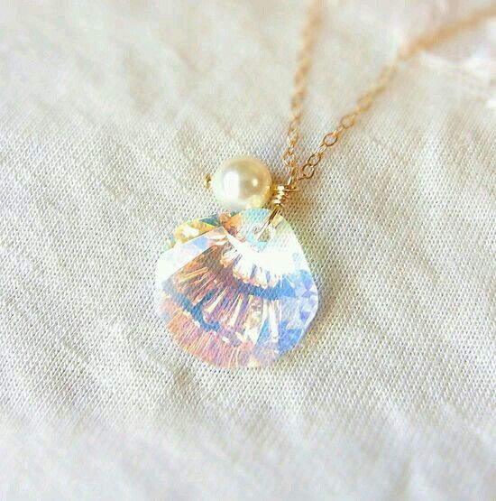 1516069969 mermaid necklace 9