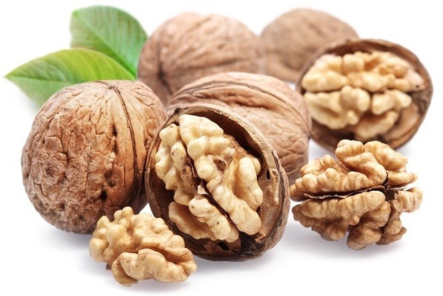1516914056 walnuts