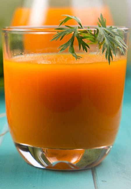 1518101215 3. carrot juice