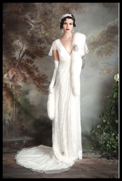 1521700953 wedding gown with gloves