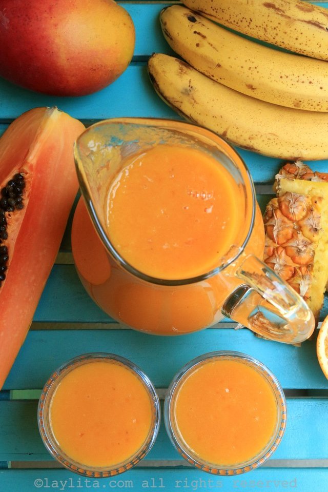 1522239644 ecuadorian inspired tropical fruit smoothie