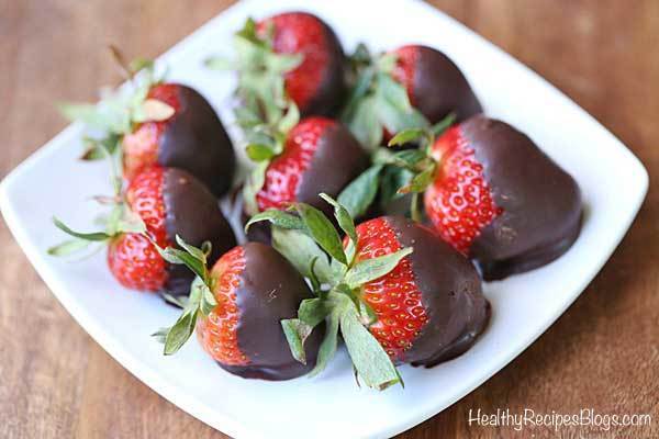 1522641786 chocolate covered strawberries 1