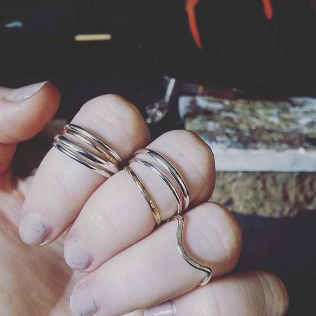 1524023984 dianty silver minimalistic jewelry for all fingers