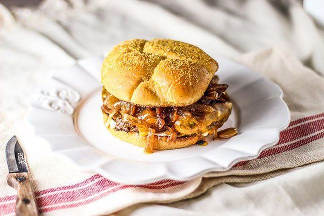 1524117822 1461261282 homemade butter burgers 5