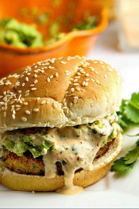 1524118117 avocado chicken burger with chipotle mayo adishofdailylife 1524069196