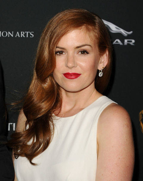 1448612922 auburn hair isla fisher