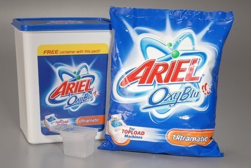 1525961752 detergent powder ariel 500x500