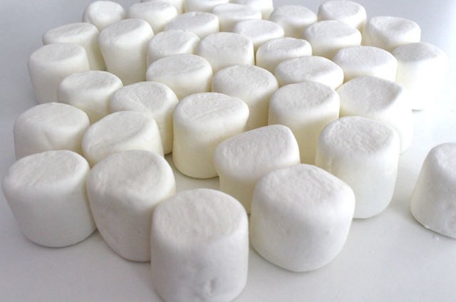 1526132806 mummy marshmallow pops marshmallows