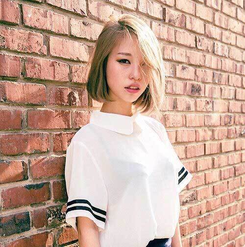 1526491797 short hairstyles for asian straight bob
