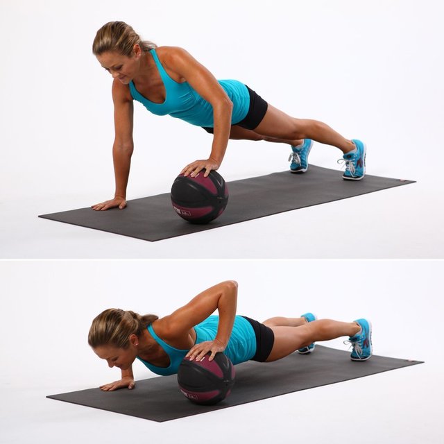 1527529658 one arm med ball push up