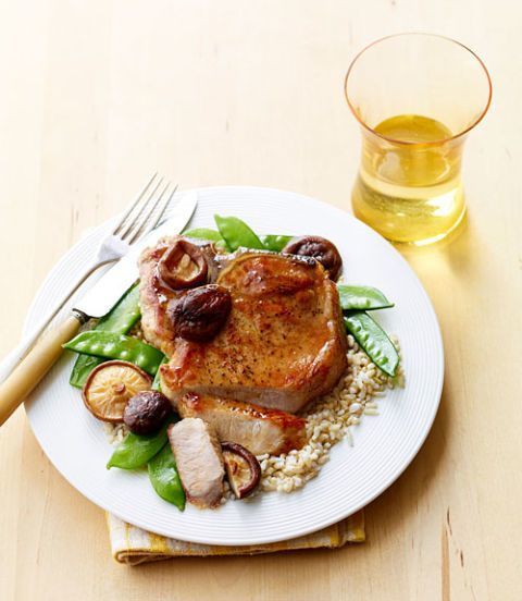 1528002202 54fe772158b73 ghk 0913 pork chops xln