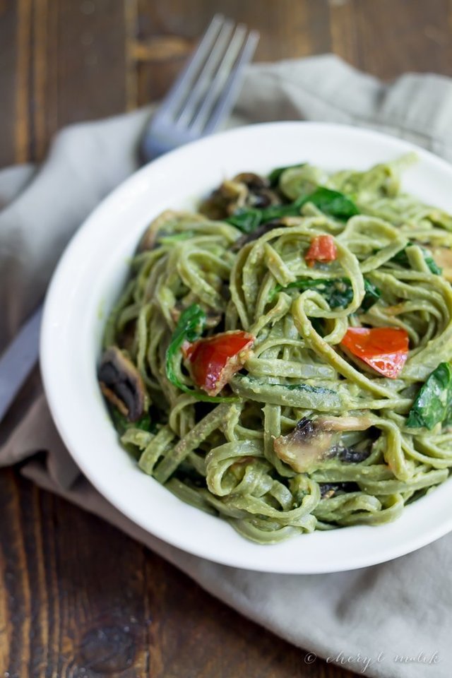 1528259013 dairy free avocado alfredo pasta