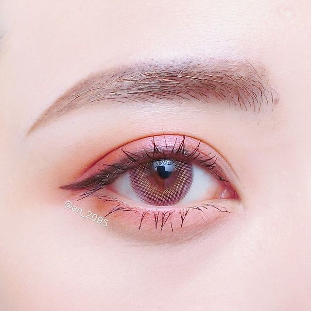 คอนแทคเลนส์ตาฝรั่ง, คอนแทคเลนส์ สี, คอนแทคเลนส์ สี น้ำตาล, คอนแทคเลนส์ สี ฟ้า, คอนแทคเลนส์ สี เขียว บิ๊กอาย, ตาโต, ลายคอนแทคเลนส์, ลายบิ๊กอาย