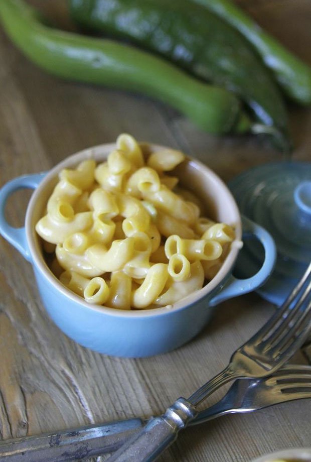 1528780192 hatch pepper mac cheese