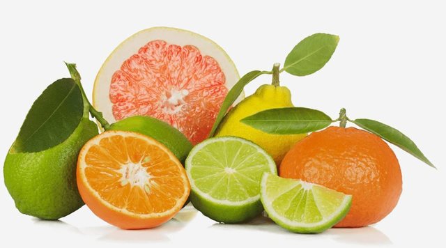 1529646096 usefulness of vitamin c rich foods