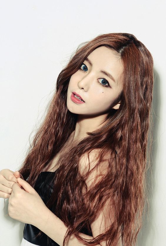 คอนแทคเลนส์, ใส่คอนแทคเลนส์แล้วแสบตา, การใส่คอนแทคเลนส์, วิธีถอดคอนแทคเลนส์, ใส่คอนแทคเลนส์แล้วเคืองตา, ใส่คอนแทคเลนส์ไม่ได้, น้ำยาล้างแช่คอนแทคเลนส์, ปัญหาเกี่ยวกับดวงตา