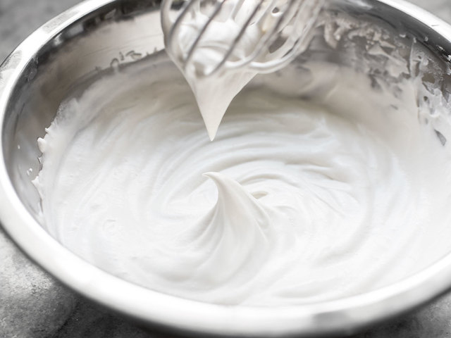 1529907019 make vanilla whipped cream